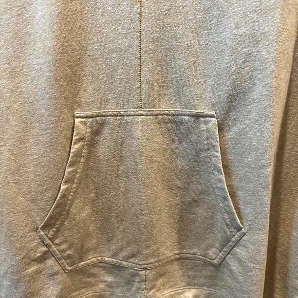 EVYS TREE SWEATSHIRT - Picture 2 of 4